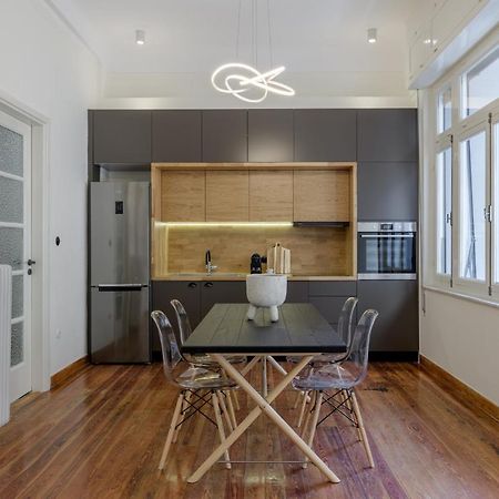 3Bdr Modern Design & Bright Interiors In Plaka Apartment Athens Exterior photo